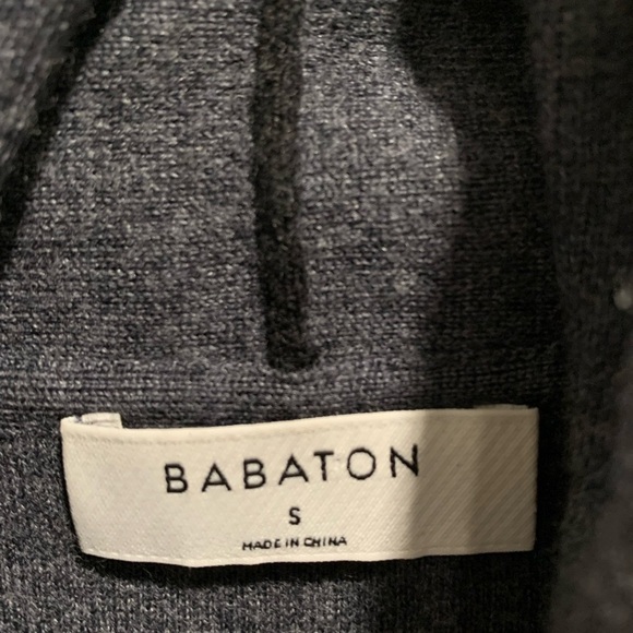 Babaton Aritzia Long Sleeve Black
Merino Wool Cardigan Size Sm - Picture 5 of 12